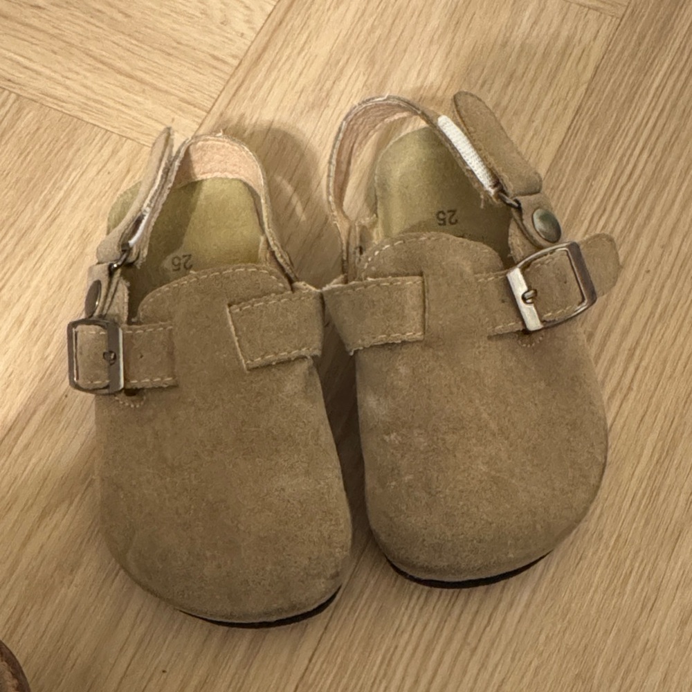 Classic Tan Kids Moccasins with Buckle